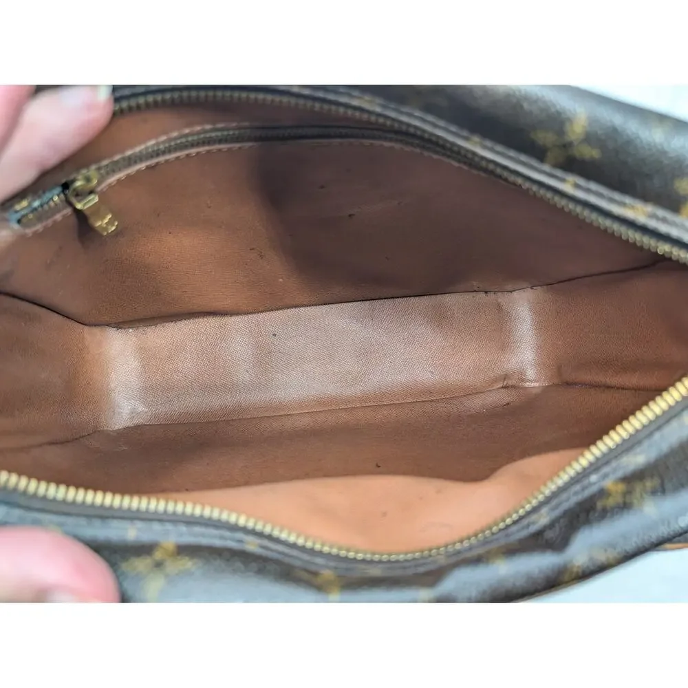 Authentic Louis Vuitton Nile Monogram Crossbody Bag with Cert of Authenticity